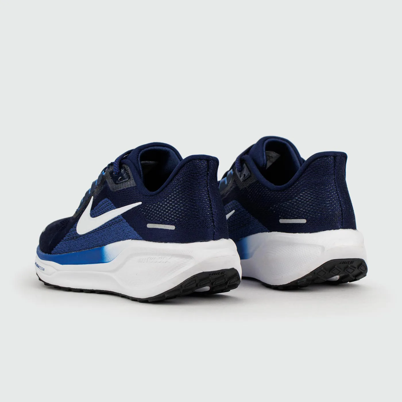 Nike Pegasus 41 Navy / White