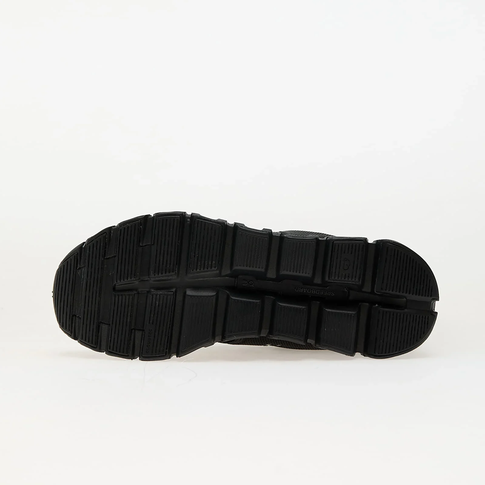 On M Cloud 6 Black/ Black