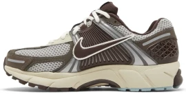 Nike Zoom Vomero 5 Earth Fossil