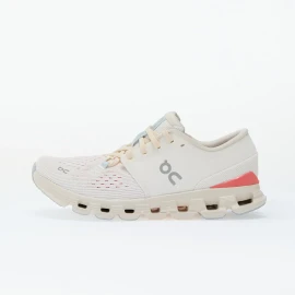 On W Cloud X 4 Ivory/ Salmon