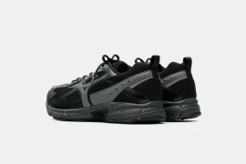 Mizuno Speed 'Black/Silver'