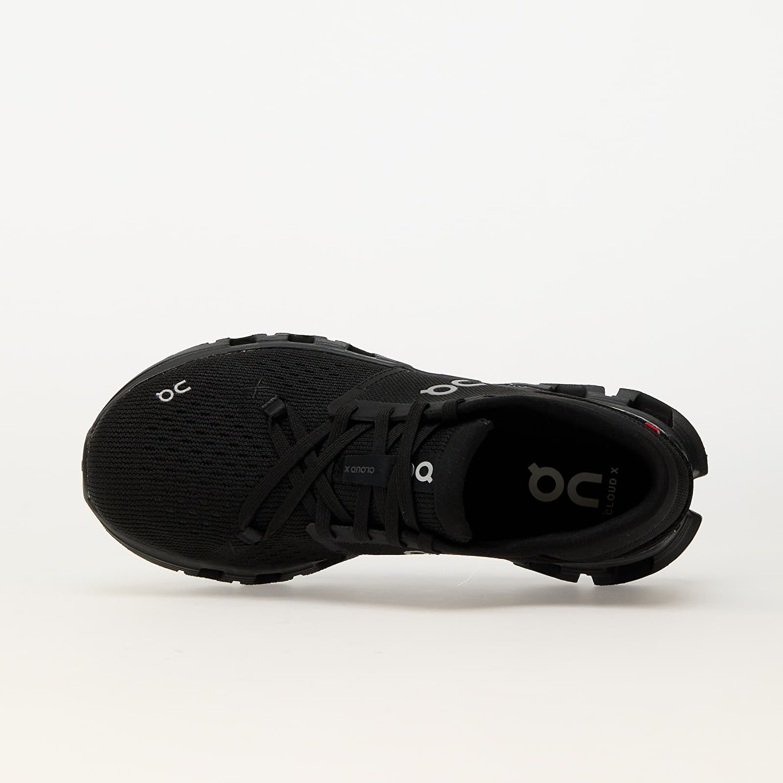 On W Cloud X 4 Black/ Eclipse