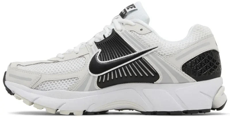 Nike Zoom Vomero 5 White Black