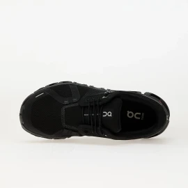 On M Cloud 6 Black/ Black