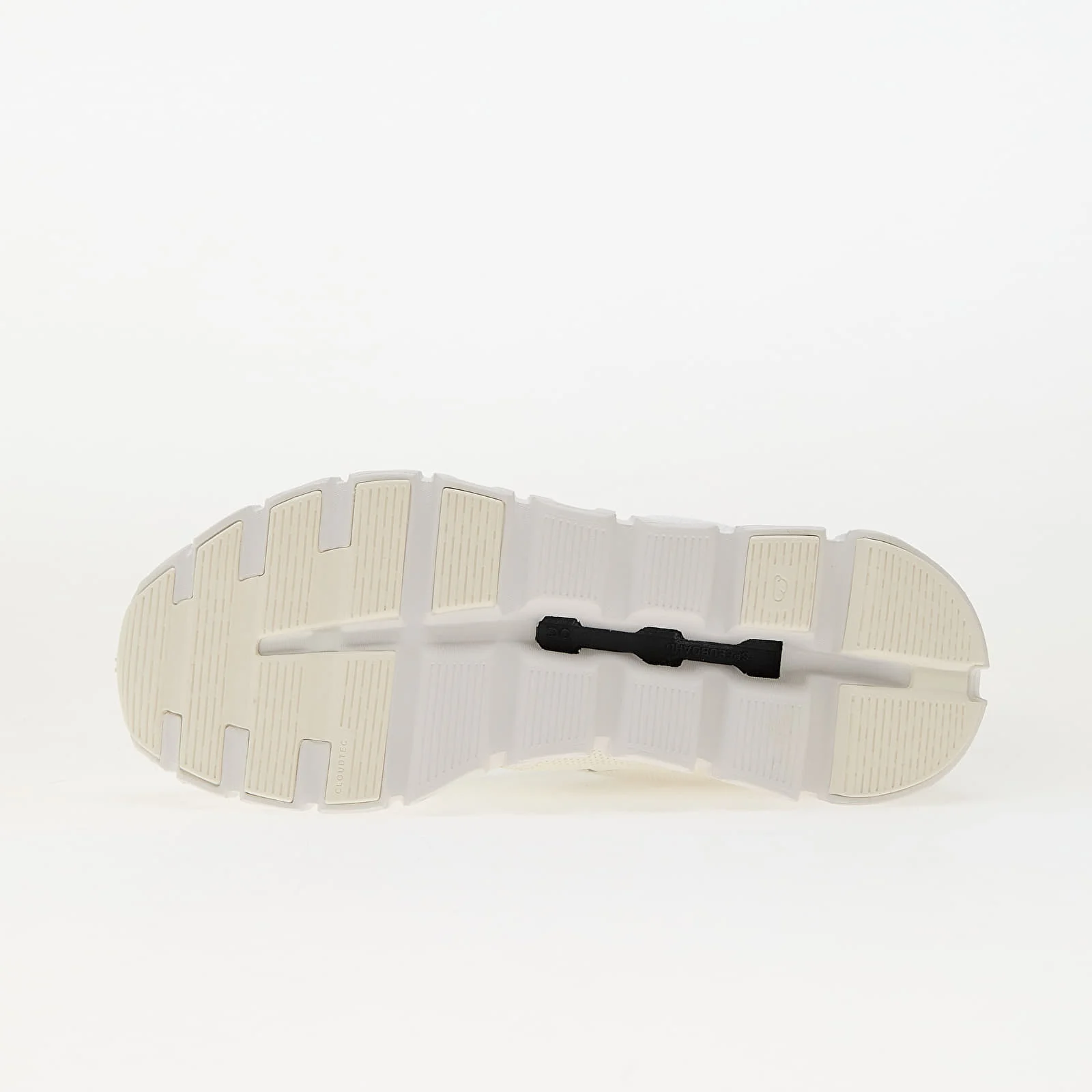 On M Cloud 6 White/ White