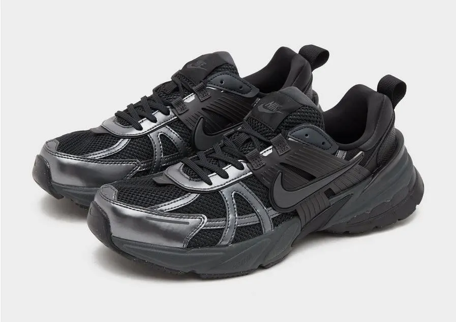 Nike V2K Run Black Dark Smoke Grey (W)